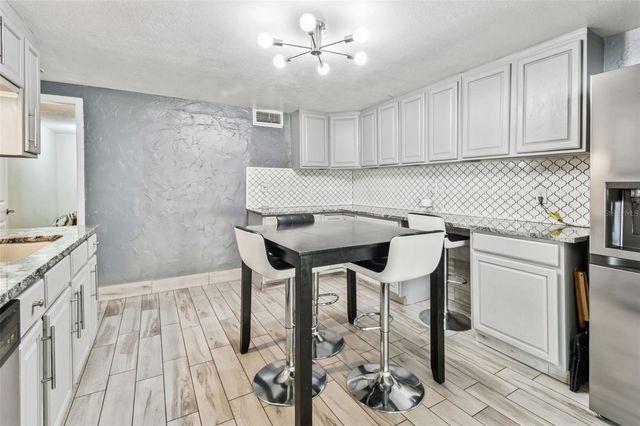 3613 W MINNEHAHA STREET, Tampa, FL 33614