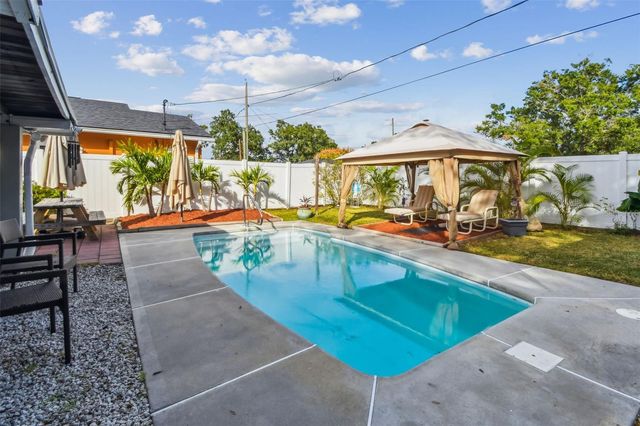 3613 W MINNEHAHA STREET, Tampa, FL 33614