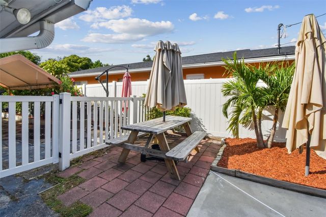 3613 W MINNEHAHA STREET, Tampa, FL 33614