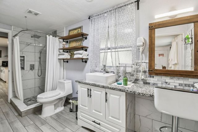 3613 W MINNEHAHA STREET, Tampa, FL 33614