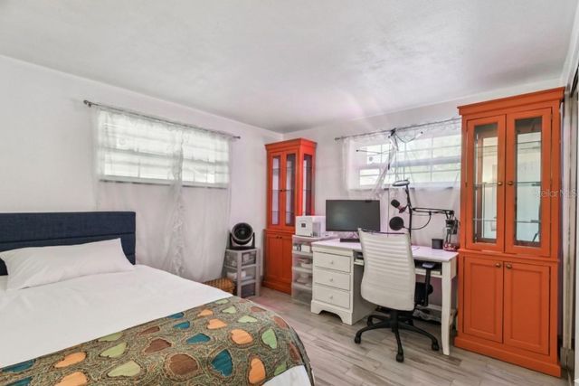 3613 W MINNEHAHA STREET, Tampa, FL 33614