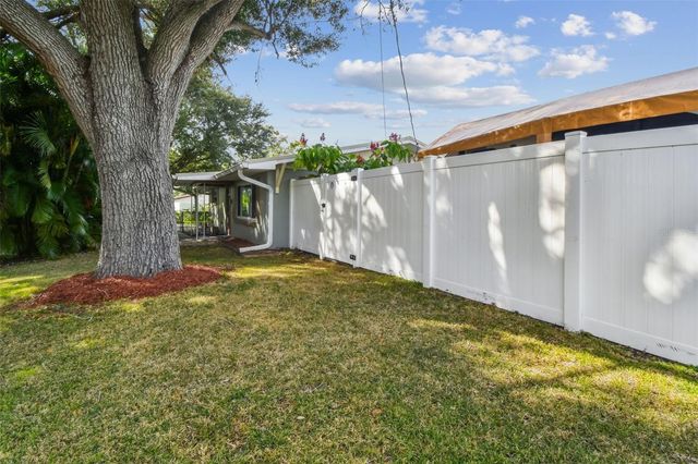 3613 W MINNEHAHA STREET, Tampa, FL 33614