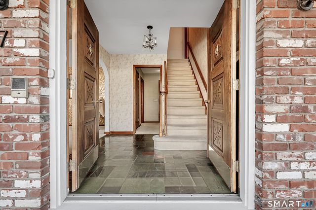 67 Hillside Lane, Monroe, CT 06468