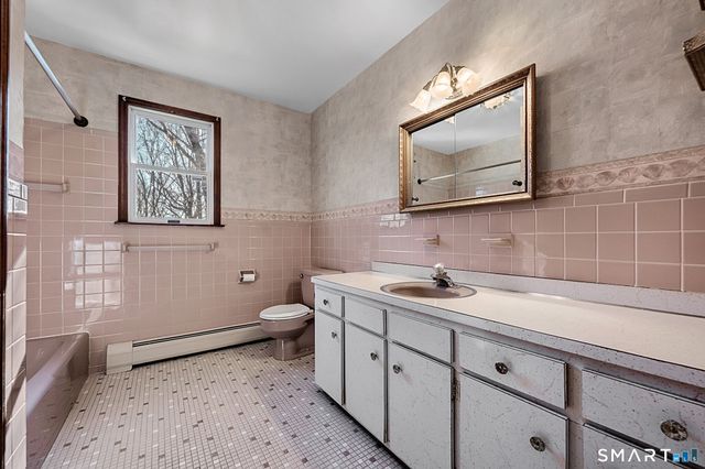 67 Hillside Lane, Monroe, CT 06468