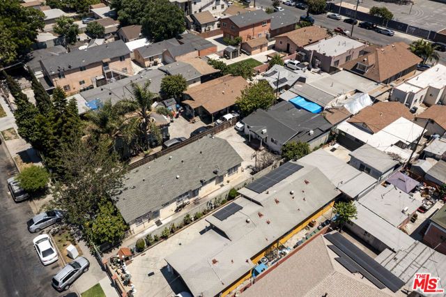 1318 E 59th Place, Los Angeles, CA 90001
