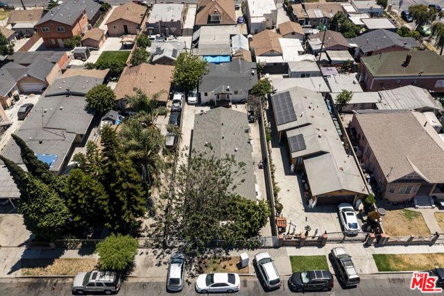 1318 E 59th Place, Los Angeles, CA 90001