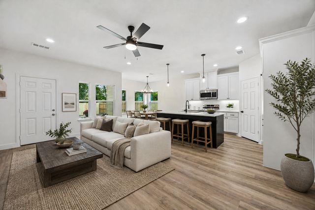 2810 Gillespie Street, Greenville, TX 75401