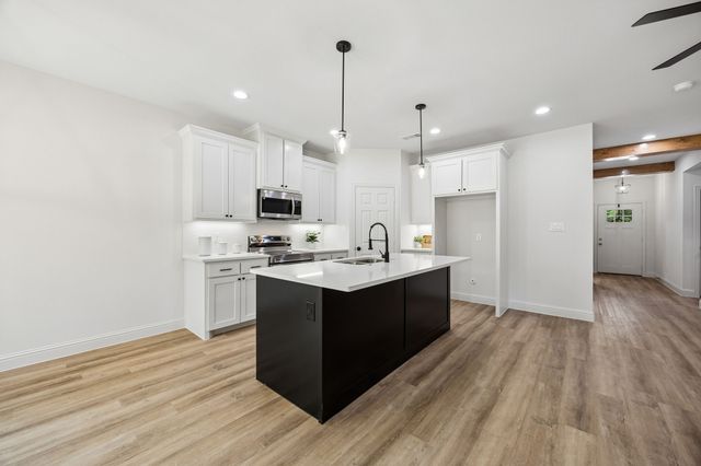 2810 Gillespie Street, Greenville, TX 75401