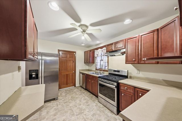 1930 Cummings Drive SW, Atlanta, GA 30311