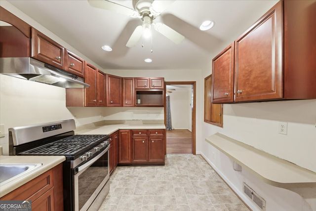 1930 Cummings Drive SW, Atlanta, GA 30311