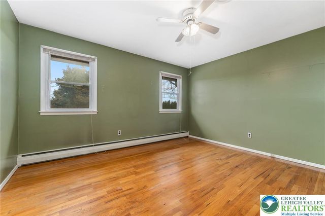 1327 West Wyoming Street, Allentown City, PA 18103