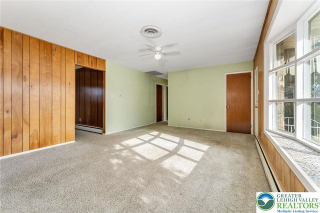 1327 West Wyoming Street, Allentown City, PA 18103