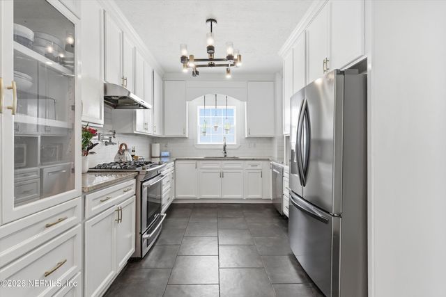 2221 POST Street, Jacksonville, FL 32204