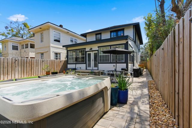 2221 POST Street, Jacksonville, FL 32204