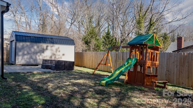 606 Prospect Street NW, Lenoir, NC 28645