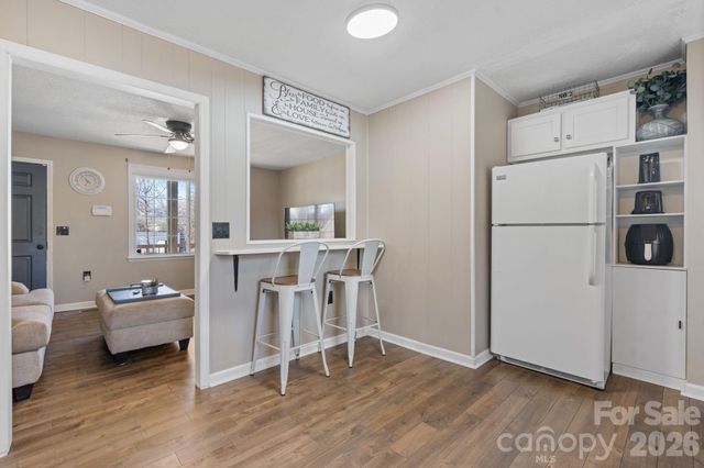 606 Prospect Street NW, Lenoir, NC 28645