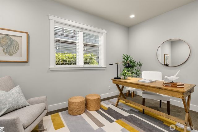 633 Pierce Court NW, Bainbridge Island, WA 98110