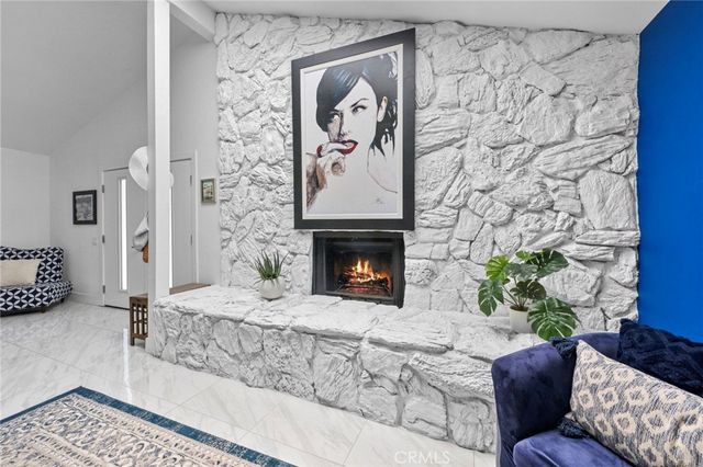 767 E El Escudero, Palm Springs, CA 92262