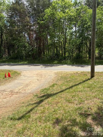 0000 Old State Road, Newton, NC 28658