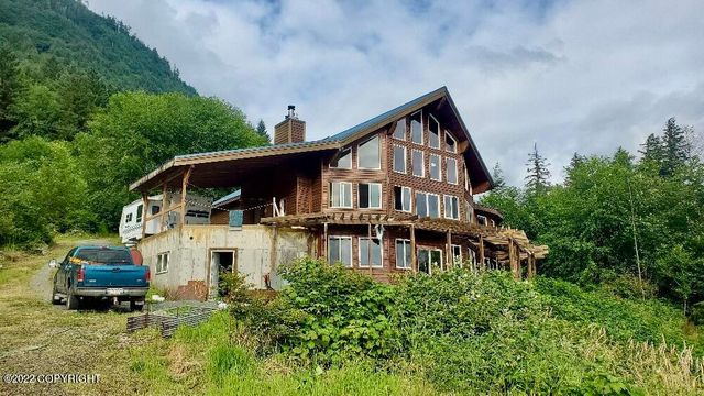 2.75 Mile Port Saint Nicholas, Craig, AK 99921