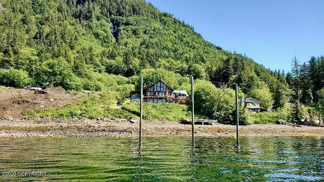 2.75 Mile Port Saint Nicholas, Craig, AK 99921