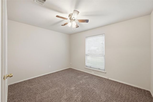 5910 Willow View Drive, Arlington, TX 76017