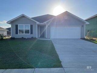 20615 Mercury Drive, Robertsdale, AL 36567