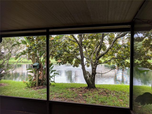 46 EMERALD BAY DRIVE, Oldsmar, FL 34677