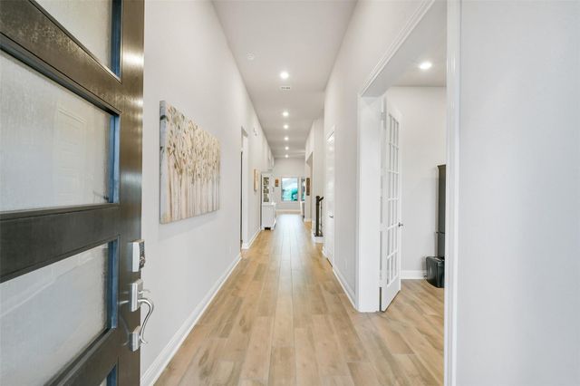 21819 Albertine Drive, Tomball, TX 77377