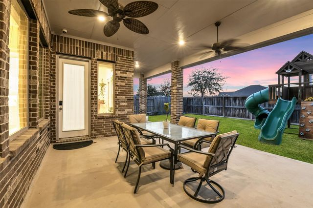 21819 Albertine Drive, Tomball, TX 77377