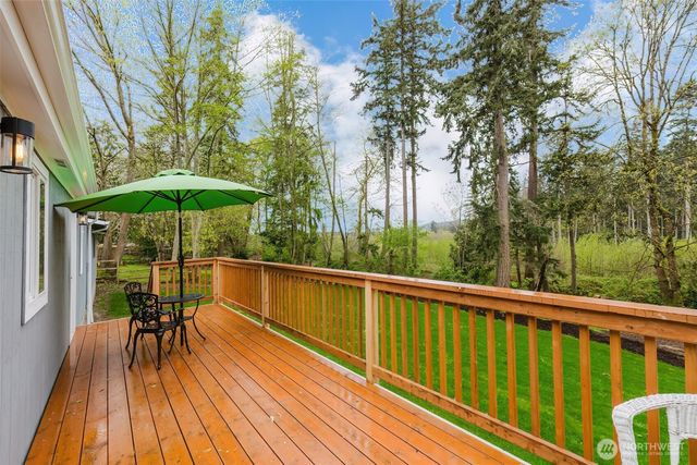 21579 Howard Avenue NE, Kingston, WA 98346