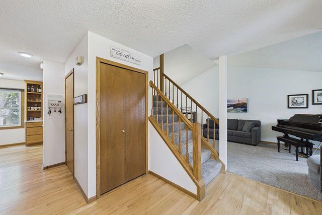 10358 Lee Drive, Eden Prairie, MN 55347