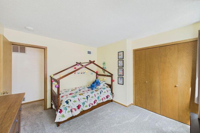 10358 Lee Drive, Eden Prairie, MN 55347