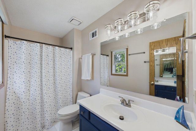 10358 Lee Drive, Eden Prairie, MN 55347