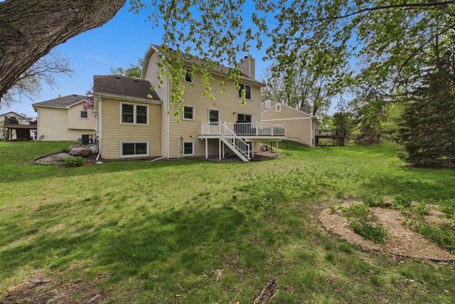 10358 Lee Drive, Eden Prairie, MN 55347