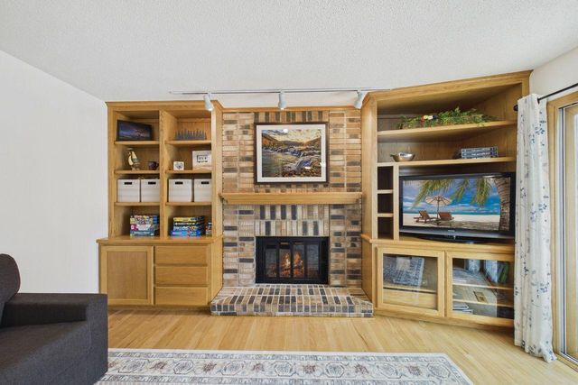 10358 Lee Drive, Eden Prairie, MN 55347