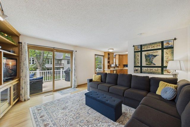 10358 Lee Drive, Eden Prairie, MN 55347