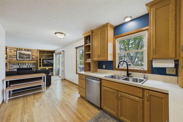 10358 Lee Drive, Eden Prairie, MN 55347