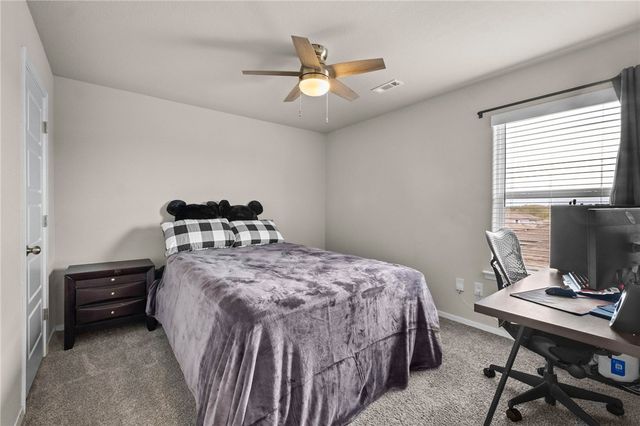 635 Woodcreek Loop, Lowell, AR 72745