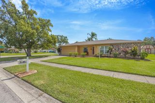 1205 BRANDON LAKES AVENUE, Valrico, FL 33594