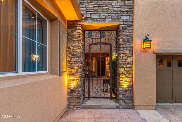 5068 Shady Trail Street, Simi Valley, CA 93063