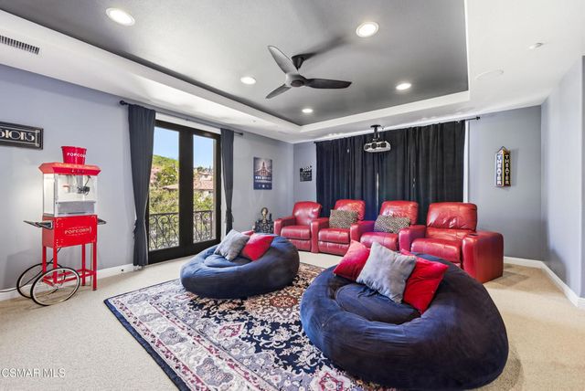 5068 Shady Trail Street, Simi Valley, CA 93063