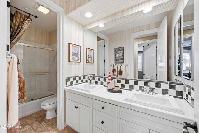 5068 Shady Trail Street, Simi Valley, CA 93063