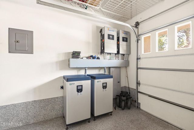 5068 Shady Trail Street, Simi Valley, CA 93063