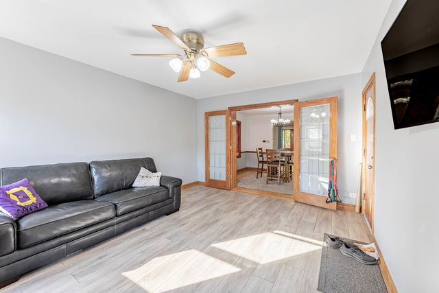 11017 S Campbell Avenue, Chicago, IL 60655