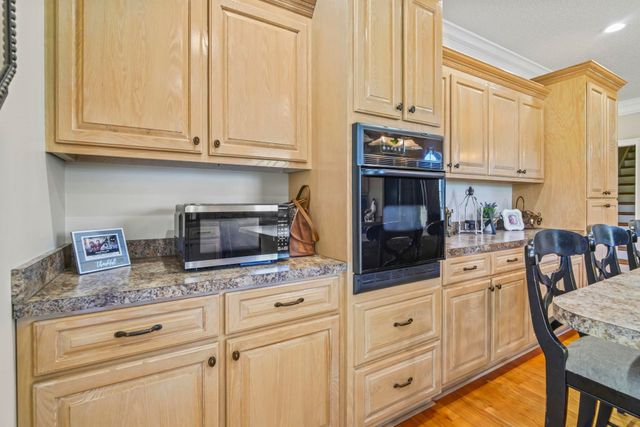 2892 Burroughs Rd., Galivants Ferry, SC 29544
