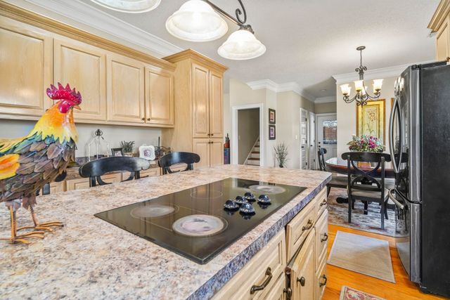 2892 Burroughs Rd., Galivants Ferry, SC 29544