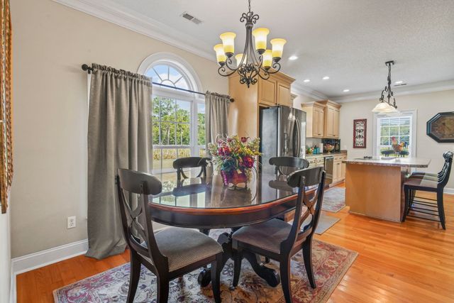 2892 Burroughs Rd., Galivants Ferry, SC 29544