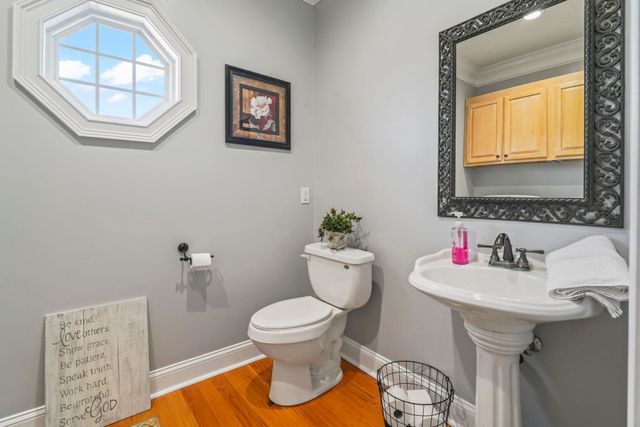 2892 Burroughs Rd., Galivants Ferry, SC 29544