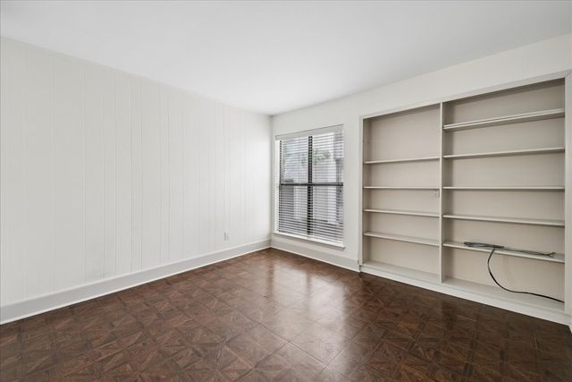 3618 Gillespie Street 108, Dallas, TX 75219